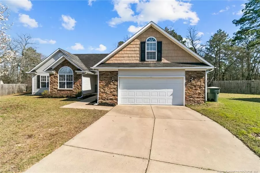 1402 Jockey Court, Parkton, NC 28371