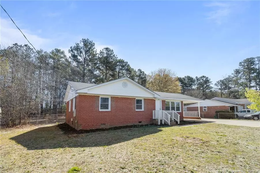 611 Goodyear Drive, Spring Lake, NC 28390