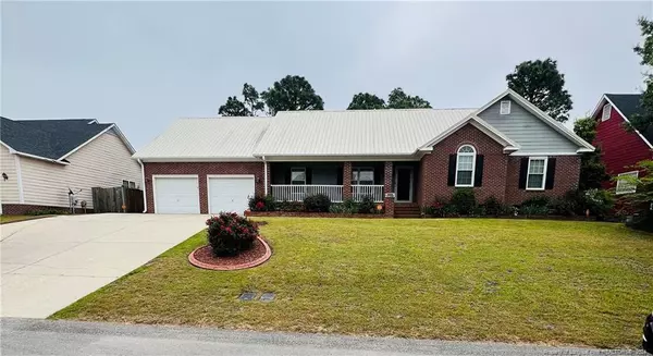 5348 Miranda Drive, Hope Mills, NC 28348