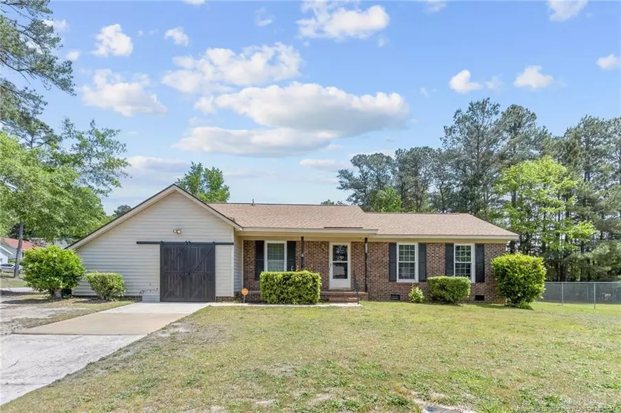 3304 Redfox Road, Spring Lake, NC 28390