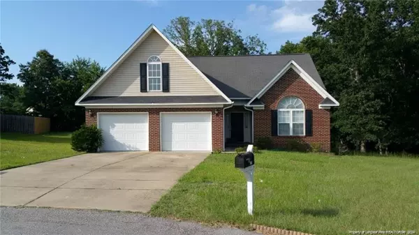 2204 Flanagan Place,  Fayetteville,  NC 28304