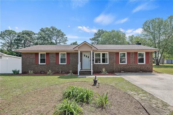 1945 Wayne Lane, Fayetteville, NC 28304