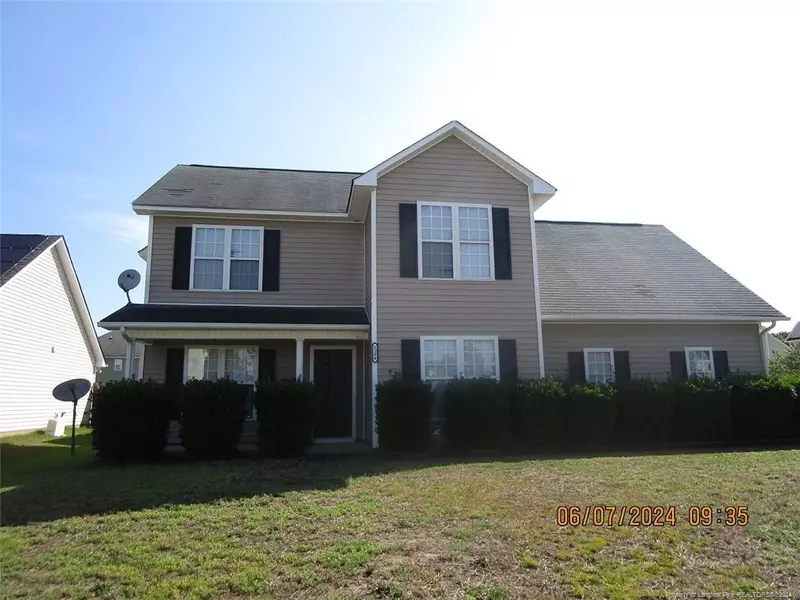 1204 Chimney Swift Drive, Fayetteville, NC 28306