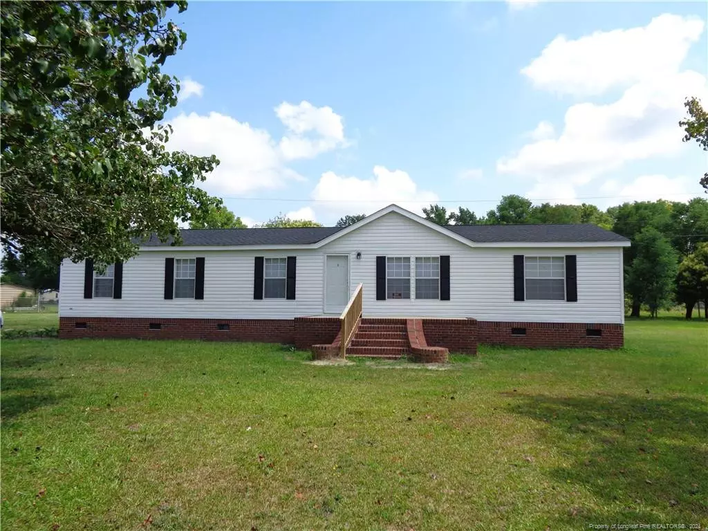 Bladenboro, NC 28320,106 Cypress Street