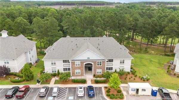 288 Gallery Drive #204, Spring Lake, NC 28390