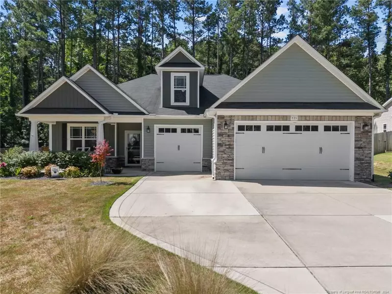 535 Hampstead Place, Vass, NC 28394