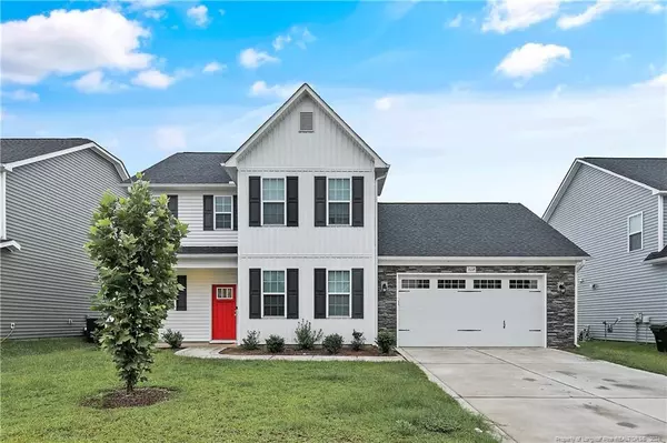 1664 Seattle Slew Lane, Hope Mills, NC 28348