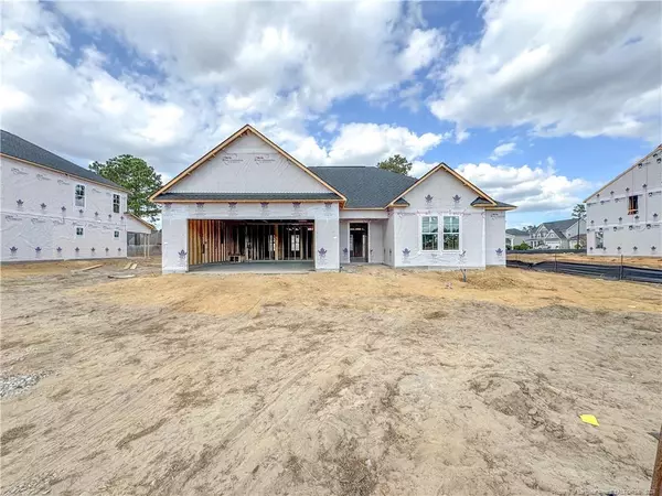 2118 Roadster Pony Lane, Hope Mills, NC 28348