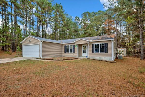 157 Jamestown Drive, Spring Lake, NC 28390