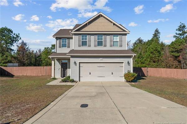 2104 Feathercombe Court, Fayetteville, NC 28306