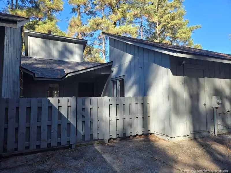 Vass, NC 28394,166 Cranes Cove