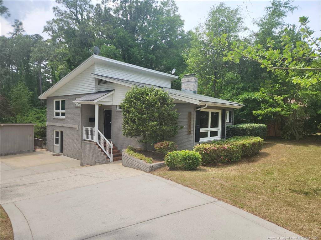 2519 Mirror Lake Drive, Fayetteville, NC 28303