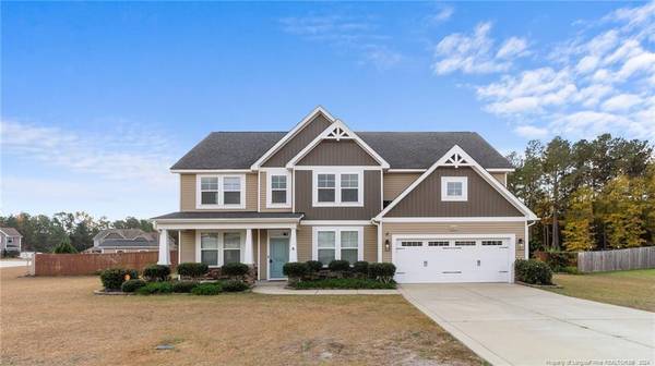 863 Pecan Grove Loop, Hope Mills, NC 28348