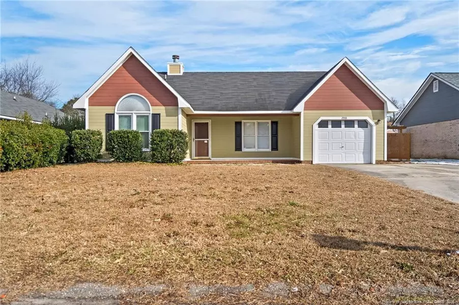 2933 Rosemeade Drive, Fayetteville, NC 28306