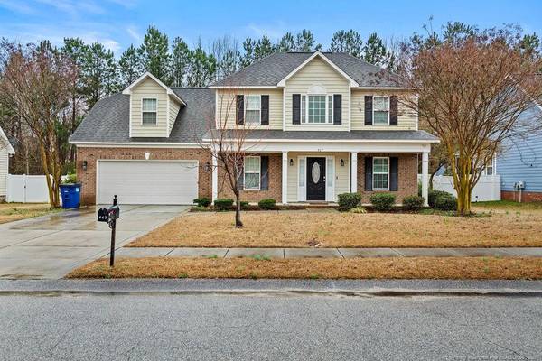 467 Thorncliff Drive, Raeford, NC 28376