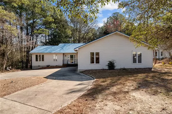 609 Dove Court, Vass, NC 28394