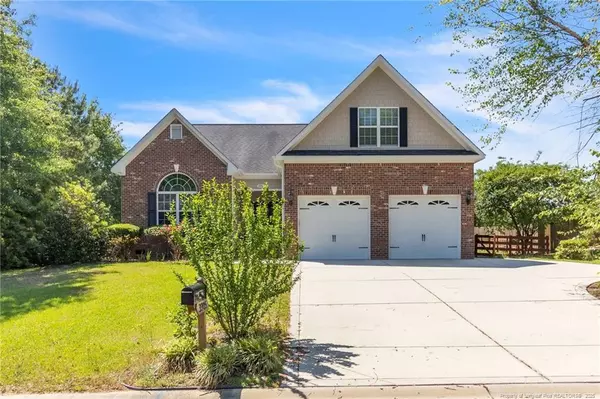 3905 DOON VALLEY Drive, Fayetteville, NC 28306