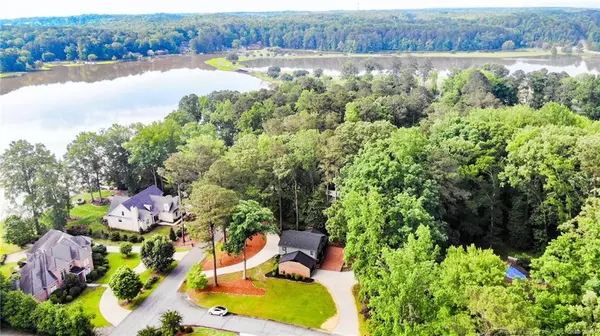 225 Lakeview Drive, Sanford, NC 27332