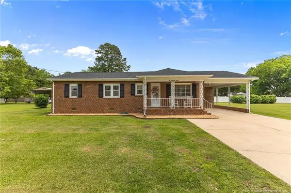 209 4th Street, Erwin, NC 28339