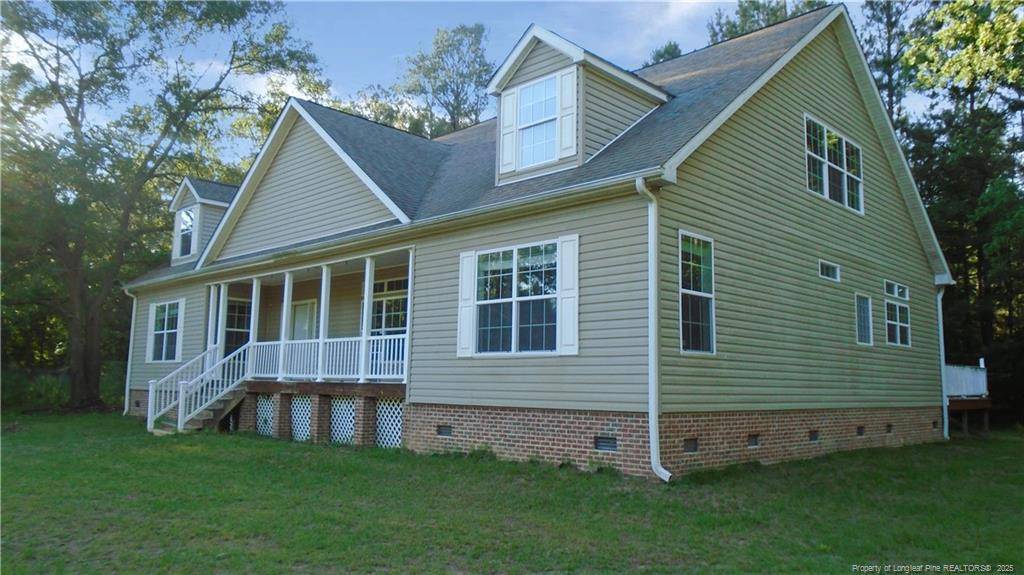 111 Creek Bend Drive, Vass, NC 28394