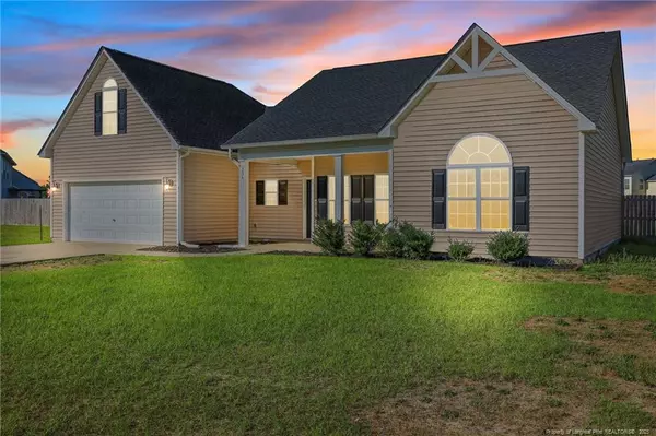 254 Blackhawk Lane, Raeford, NC 28376