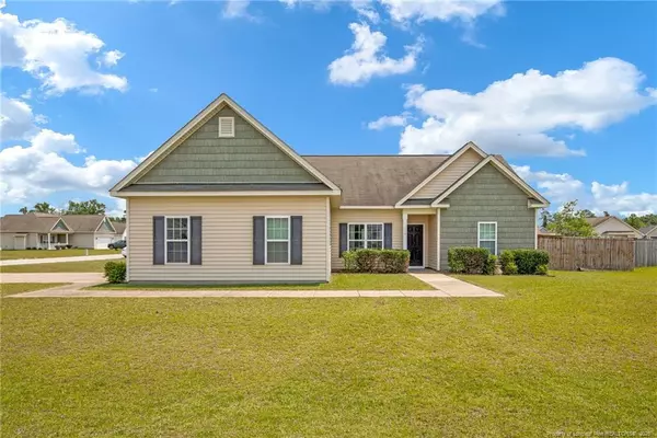 116 Sandstone Drive, Raeford, NC 28376