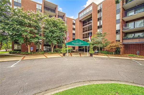 1100 Clarendon Street #408, Fayetteville, NC 28305
