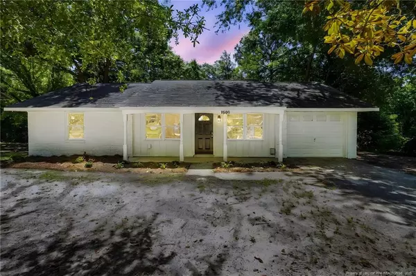 1809 Wendover Drive, Fayetteville, NC 28304