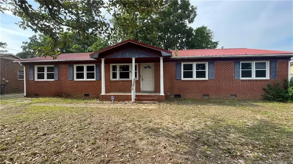 1034 Crayton Circle Crayton Circle, Fayetteville, NC 28314