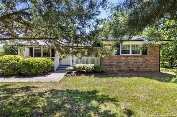 1105 Barwin Drive, Fayetteville, NC 28304