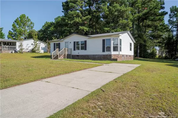 281 Old Salem Drive, Spring Lake, NC 28390