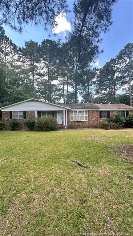 1066 Strickland Bridge Road, Fayetteville, NC 28304