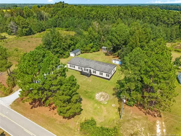 2266 Byrds Pond Road, Erwin, NC 28339