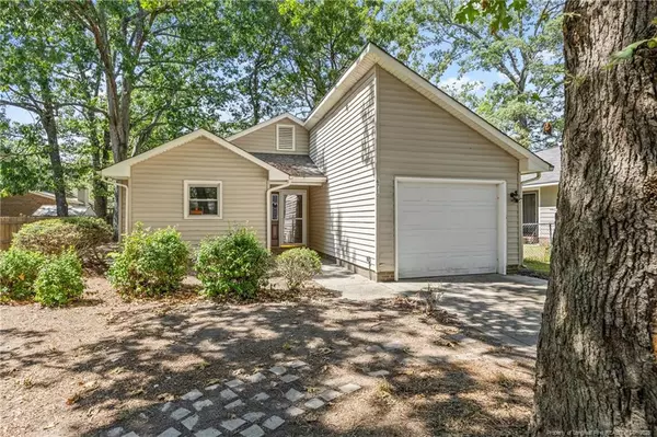 6710 Winchester Street, Fayetteville, NC 28314