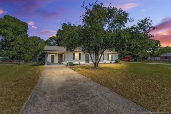 5937 Spinner Road, Hope Mills, NC 28348