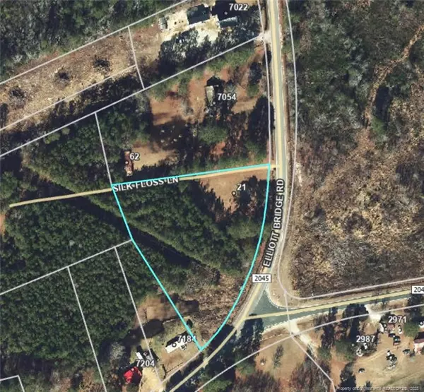 7054 Elliott Bridge & 21 Silk Floss Road, Spring Lake, NC 28390