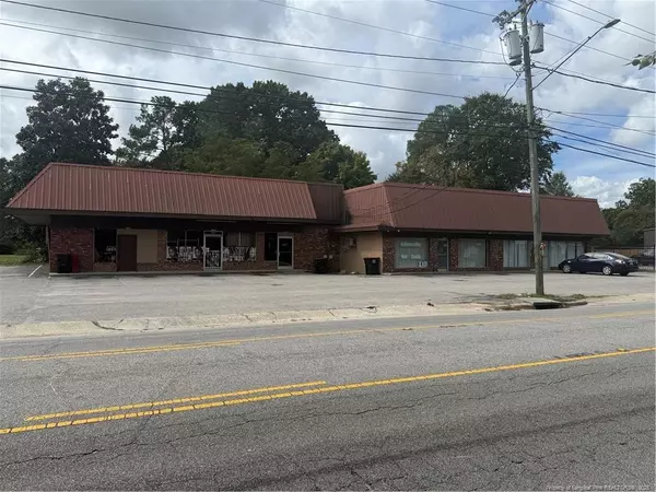 314 E 4th Avenue, Red Springs, NC 28377