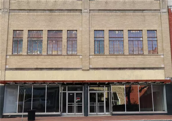 305 N Elm Street, Lumberton, NC 28358