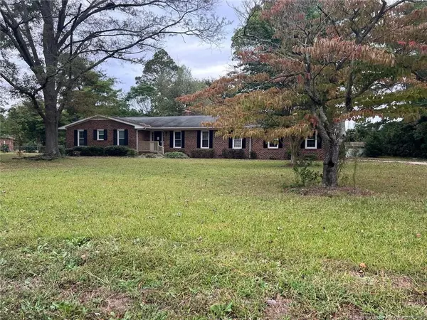 1304 Dogwood Lane, Laurinburg, NC 28352