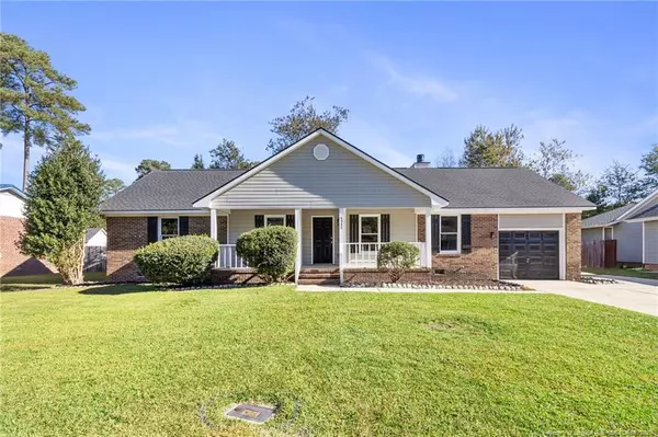 6935 Calamar Drive, Fayetteville, NC 28314