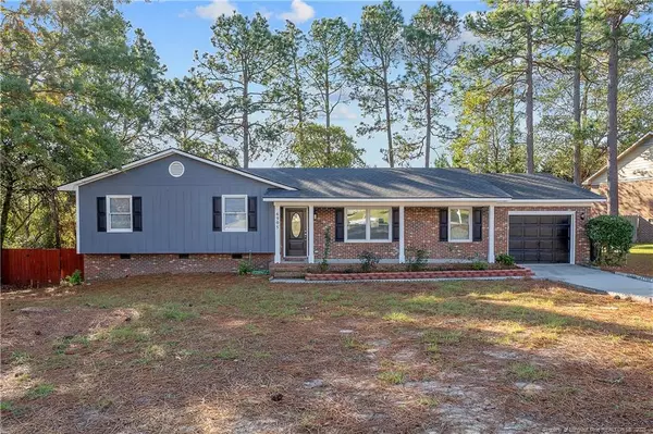 6905 Pine Creek Court, Fayetteville, NC 28314