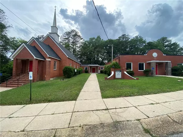 398 Trinity Drive, Fayetteville, NC 28301