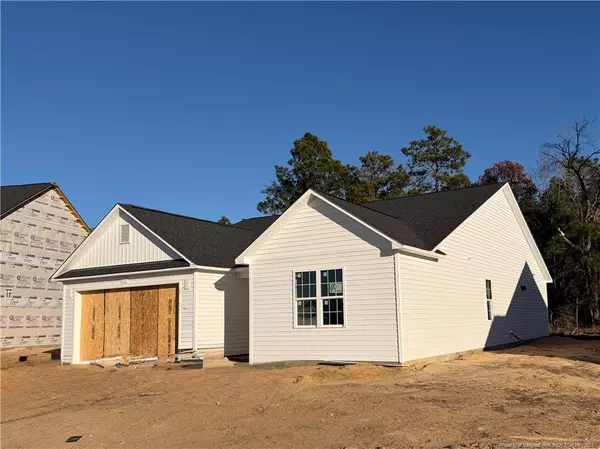 354 Sacksonia Street, Raeford, NC 28376