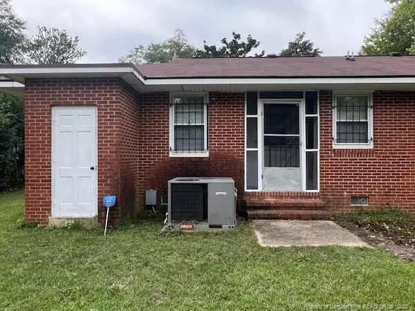 5012 Hodge Street, Fayetteville, NC 28303