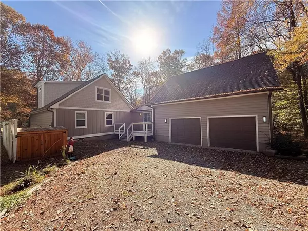 1610 Stonegate, Sanford, NC 27332