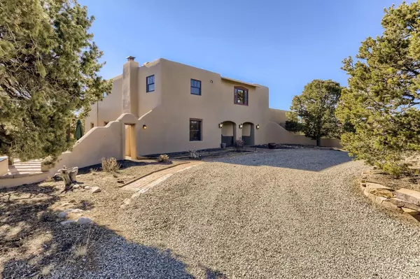 Santa Fe, NM 87508,35 Leaping Powder