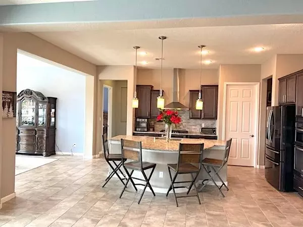 Santa Fe, NM 87507,4735 Lluvia Encantada