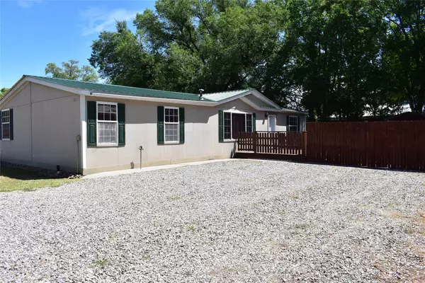 421 Ley Sub, San Pedro, NM 87532-0000
