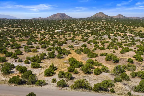 Santa Fe, NM 87508,7 Miners TRL