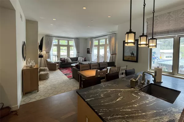 Taos Ski Valley, NM 87525,116 Sutton Place #334